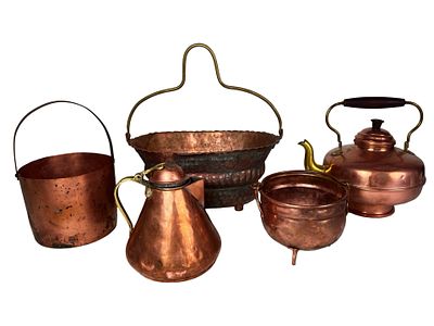 Antique Copper Kitchenware Kettle Cauldron Bucket. Group of five antique and vintage copper 