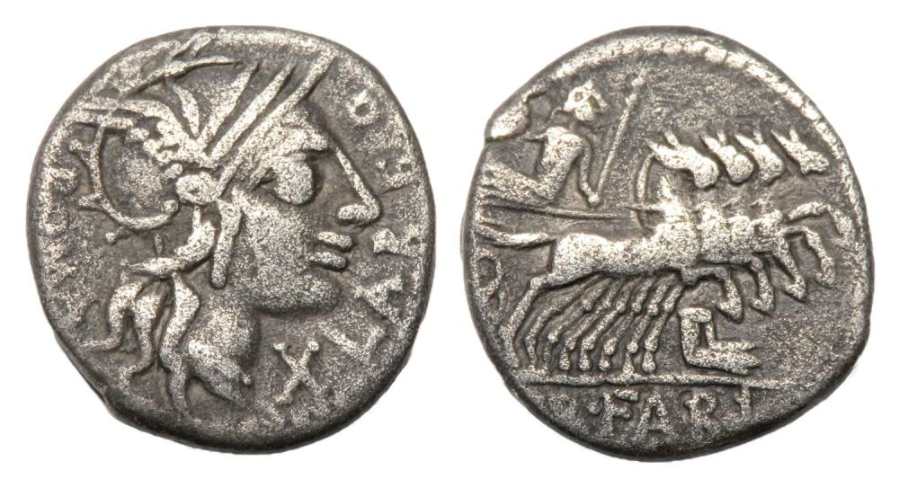 Lot 4: Republican Denarius. Q. Fabius Labeo, 124 BC. Silver,...