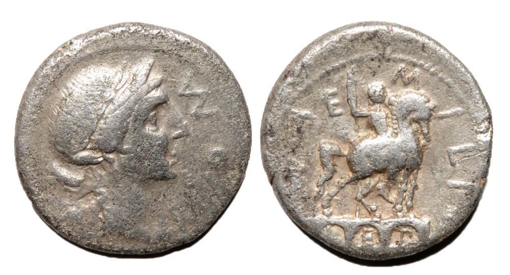 Lot 6: Roman Republican Denarius. Mn. Aemilius Lepidus, 114/113 BC....