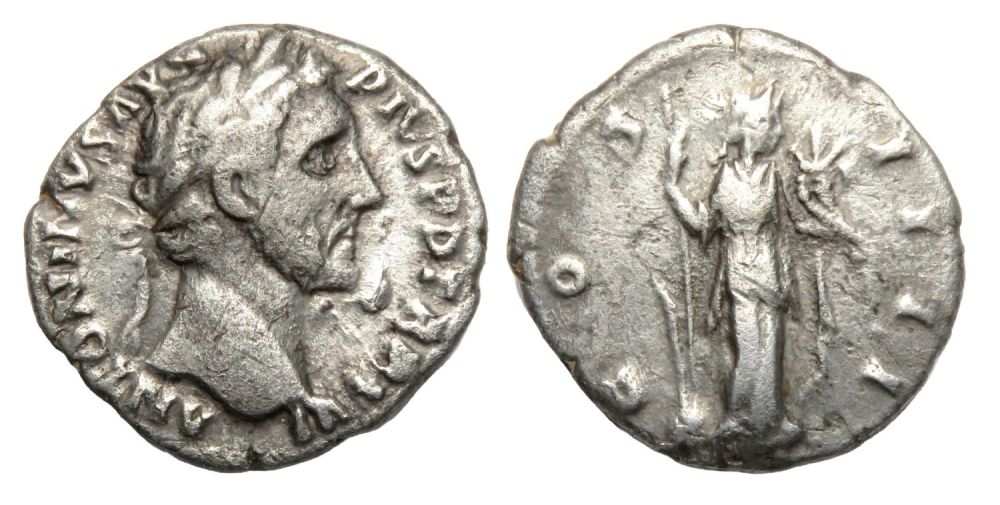 Lot 79: Antoninus Pius Denarius. Rome, AD 152-3. Silver, 2.88g....