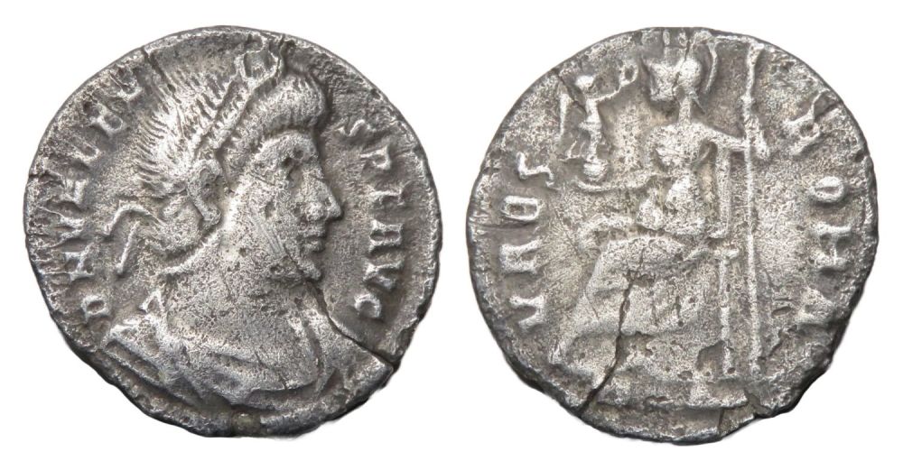 Lot 235: Valens Siliqua. Silver, 1.71g. 17.79 mm. Diademed, draped...