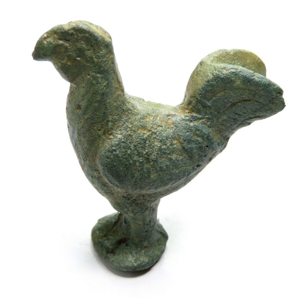 Lot 1026: Roman bronze cockerel figurine, c. 1st-3rd century AD. 35mm...