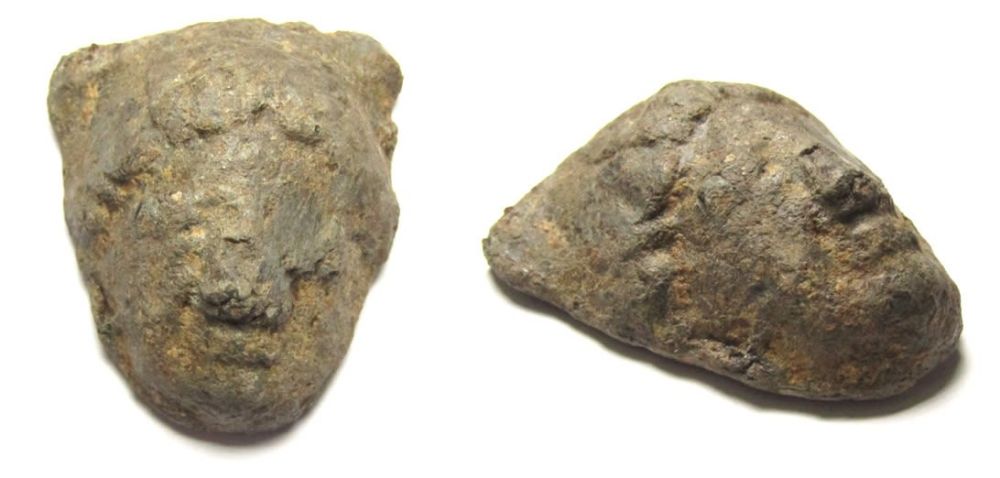 Lot 1029: Roman Anthropomorphic Head. Lead, 70.15g. 35.78 mm. A...