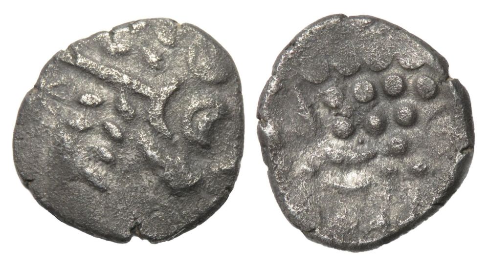 Lot 1134: Durotriges Cranborne Chase Silver Stater. 