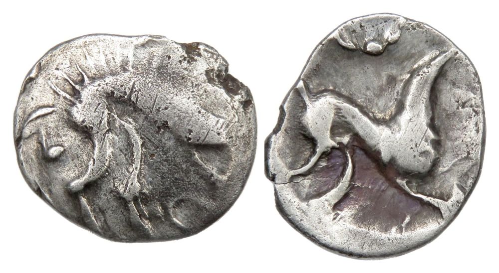 Lot 1142: Corieltavi, South Ferriby Boar silver unit, c. 50-20BC....