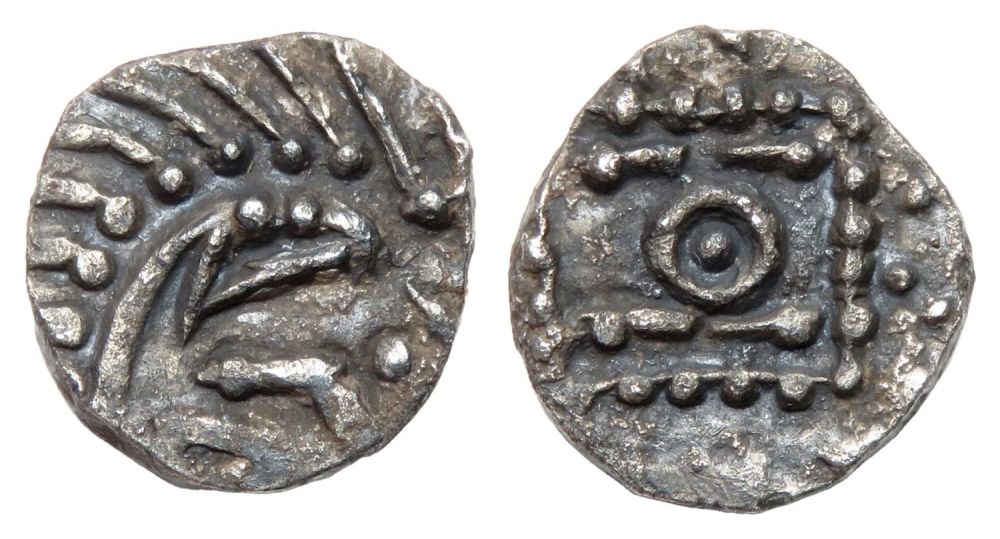Lot 1155: Anglo-Saxon Silver Sceattas. Continental Issues, Circa 695-740 AD....