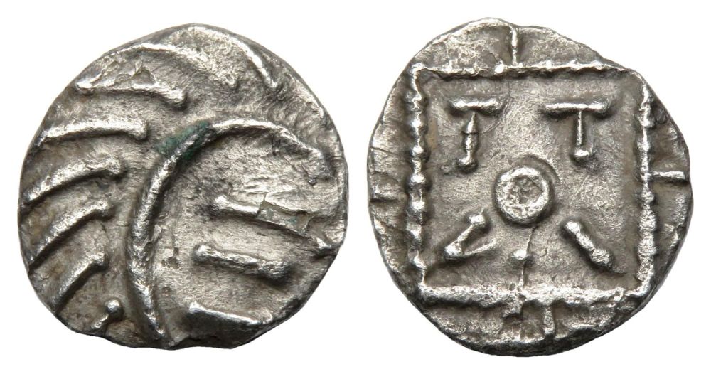 Lot 1157: Anglo-Saxon Silver Sceattas. Continental Issues, Circa 695-740 AD....