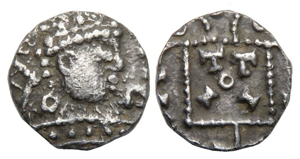 Lot 1158: Anglo-saxon Sceattas. Primary Phase, circa 680-710 AD. Series...