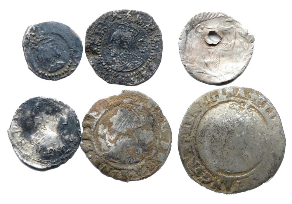 Lot 1224: Hammered silver coin group. Six coins from Henry...