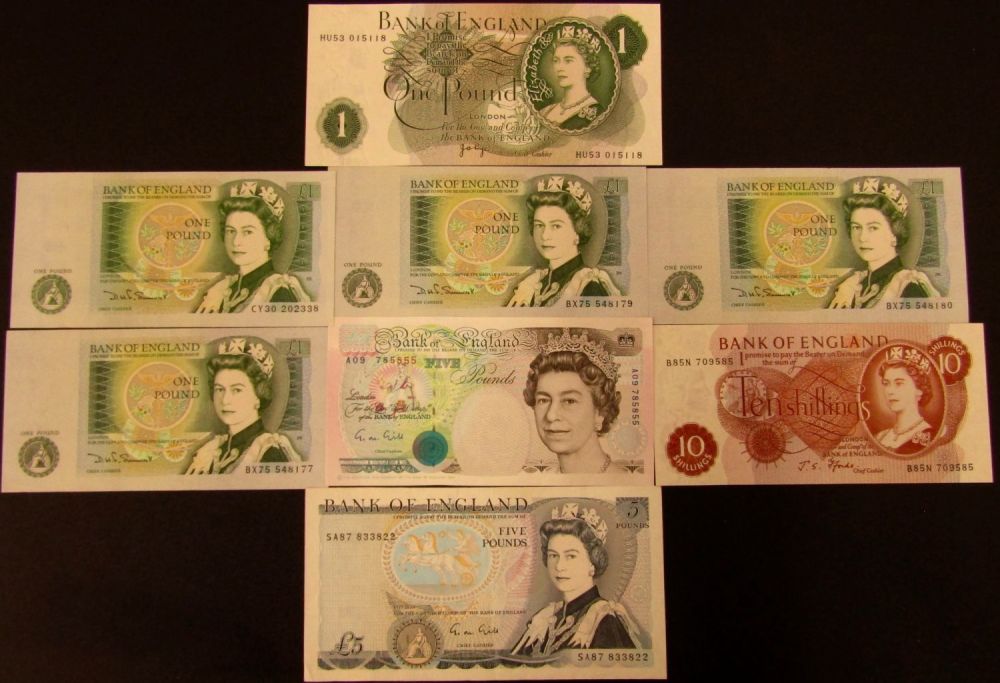 Lot 1305: United Kingdom Paper Bank Notes (8). 1 x...