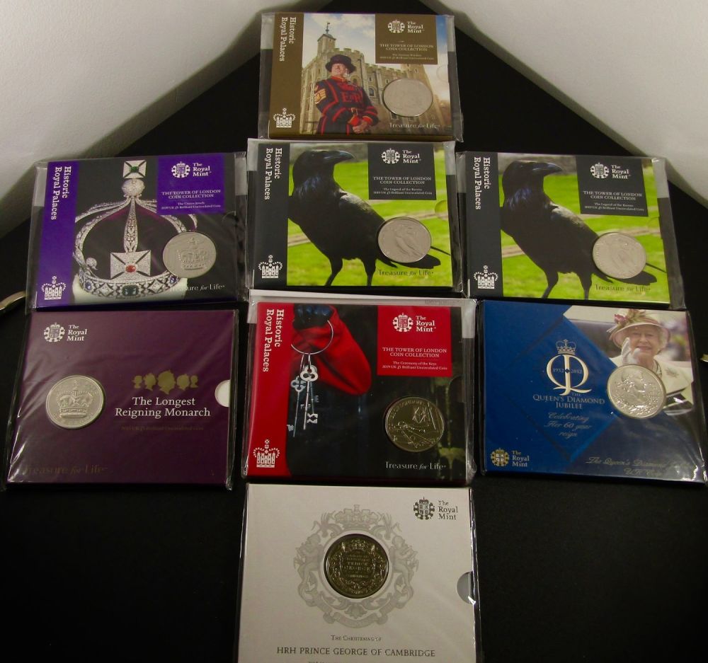 Lot 1327: Royal Mint BUNC Five Pound Coins in Presentation...