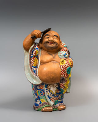 Большая скульптура &laquo;Хотэй&raquo;. Япония, 1880-1900-е годы. 
Керамика, надглазурная роспись эмалями и 