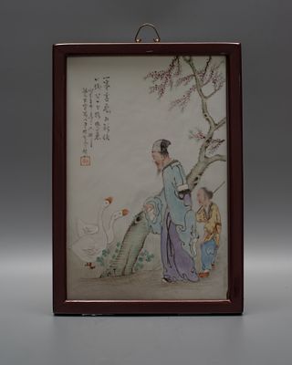 Авторский фарфоровый пласт «Каллиграф Ван Сичжи». Художник: Ван Чи (Wang Qi, 1884-1937). 
Китай 