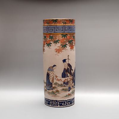 Большая ваза "Мудрецы". Япония, период Мэйдзи (1868-1912). 
Фарфор, подглазурная роспись 