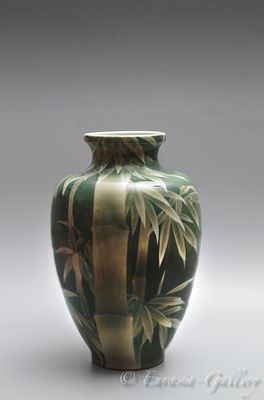 Изысканная авторская ваза &laquo;Бамбук&raquo;. Япония, 2-я половина 20 века. 
Фарфор, подглазурная 