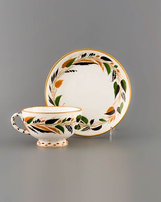 Чайная пара &laquo;Осень&raquo;. ЛФЗ, 1923 год. 
Фарфор, надглазурная роспись, позолота. 
Высота чашки: 5,5 