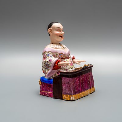 Редчайшая фигура &laquo;Китайский болванчик играет на фисгармонии&raquo;. Германия, 1840-1900е годы. 