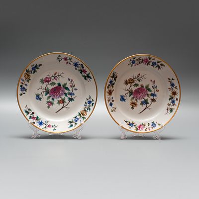 Пара тарелок с цветочным декором. Россия, Санкт-Петербург. 
Императорский фарфоровый завод, 1-я 
