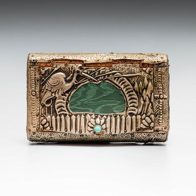 Самодельный портсигар &laquo;Цапля и ландыши&raquo;. 
Дерево, серебряная фольга, ткань. 
Размеры: 10 х 