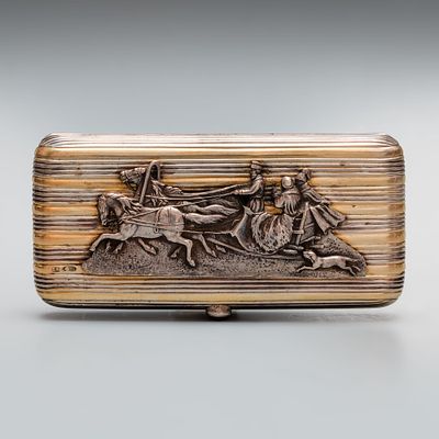 Портсигар &laquo;Тройка&raquo; с накладкой. Серебро, золочение. 
Клейма: 84, АП 
Вес: 128 гр. 
Размеры: 11 х 