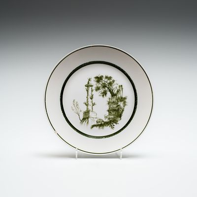 Редкая подписная тарелка с изображением пейзажа и ростральной колонной. ГФЗ, 1919 год. 
Фарфор 