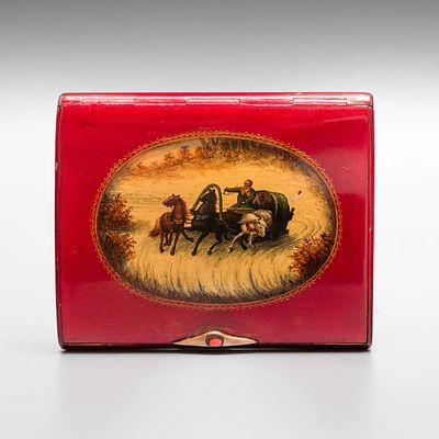 Портсигар &laquo;Тройка в осеннем поле&raquo;. Серебро, золочение внутри, эмаль, лаковая живопись. 
Основа: 