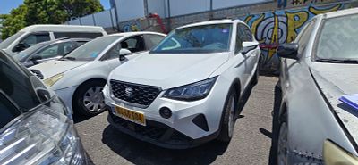 סיאט ארונה מודל 2025. 297 ק"מ, יד נוכחית: שנייה, בעלות נוכחית: פרטי. תיבת הילוכים: אוטומטי
צבע: 