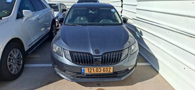 סקודה אוקטביה מודל 2019. 173,907 ק"מ