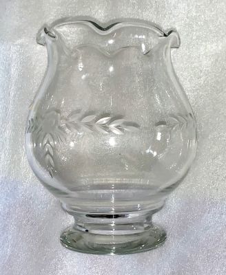 Lausitzer Glas Co. German Democratic Republic GDR Crystal Etched VASE. Mouth blown, hand cut 