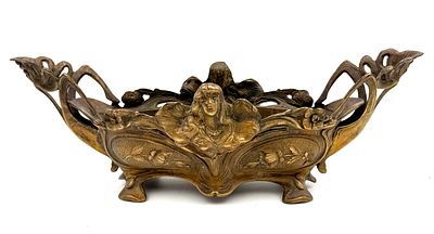 Decorative Bronze Centerpiece Bowl – Art Nouveau / Victorian Style. Impressive decorative 
