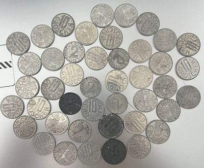 לוט גדול של מעל 40 מטבעות גרמניה ואוסטריה - שנות ה־50 עד ה־90. לוט גדול ומרשים של מטבעות וינטג' 