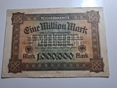 שטר 1 מיליון מארק גרמני 1923. שטר גדול VF. מספר סידורי מעניין