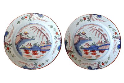 Piatti Delft. "senza titolo", coppia di piatti in porcellana Delft Paesi Bassi, diametro cm 35 