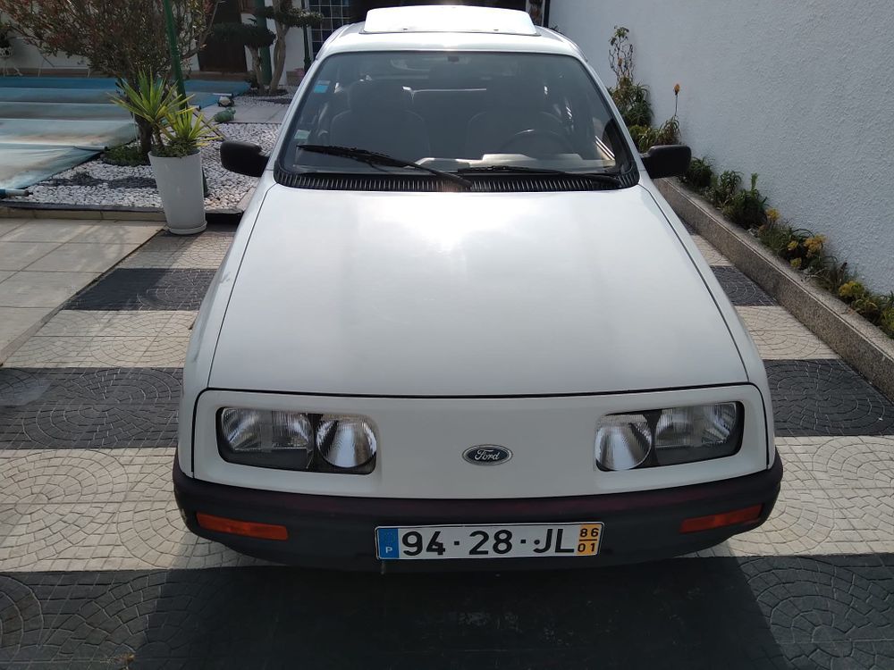 Fertini | Auction 119 | Auction of Ford Sierra