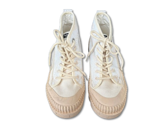 Pepe Jeans Sneackers. Pepe Jeans sneakers, size 37. Signs of wear.