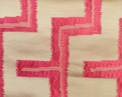 Aloha
05 Paradise Pink
Fabric. Jacquard fabric with an exotic geometric design that will 