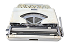 Underwood 18 Typewriter Vintage. Underwood 18 Typewriter - Vintage Manual Portable Typewriter | Image - 3
