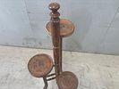 Vase Display. Chestnut wood support for placing 3 vases. Signs of use.Image - 2