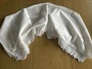 Long Napron in Linen and Lace. Long linen and lace wrap. Signs of wear.Image - 2