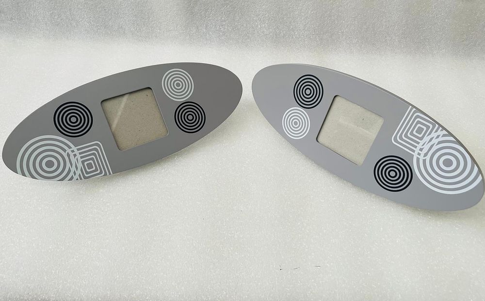 Picture Frame. Set consisting of 2 units of wooden photo holders screen-printed for 9*9cm 