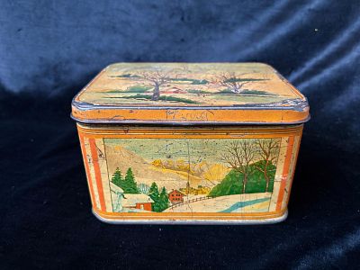 Vintage Box. Vintage box in metal Signs of use.