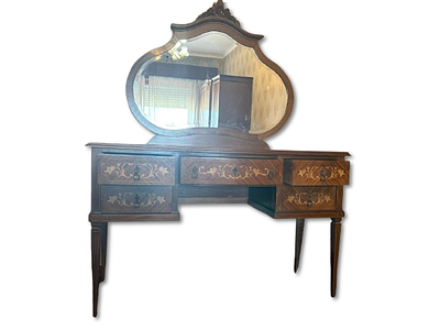 Dressing Table. Dressing table in walnut wood with a D. Maria style model. It has four side 