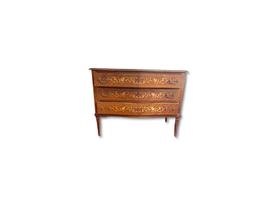 D. Maria Chest of Drawers. D. Maria chest of drawers in walnut wood with three drawers in model 