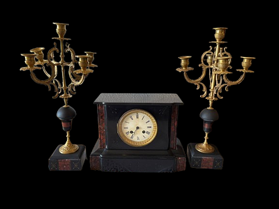 Garniture 
Napoleon III style 
marble and bronze 
clock face with Arabic 