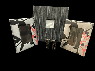 Decorative Items. Set consisting of a volcanic stone photo frame unit 9*9cm for wall 