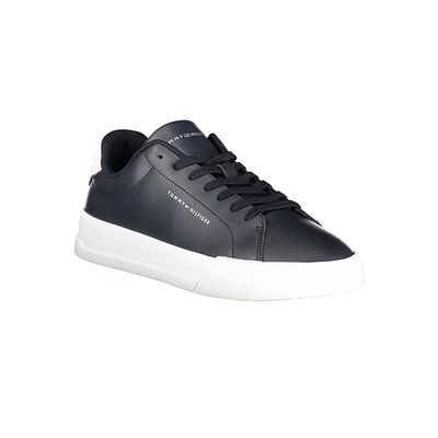 Tommy Hilfiger
Sneakers - Men - Blue. Composition 
30% Poliestere, 30% Pelle, 40% Poliuretano 