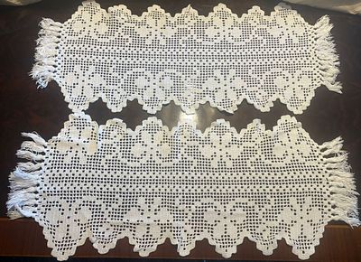 Lace Cloths. Set of two rectangular lace cloths with fringe. Signs of use.