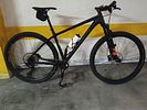 Scott Scale 910 Bicycle. FOX 32 Float Rhythm Suspension Bike 
HMF carbon frame and SRAM Eagle 70 Image - 3