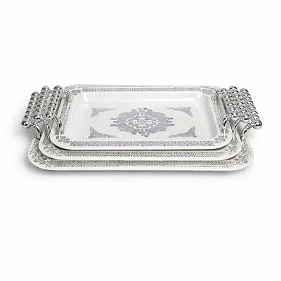 Set 3 Tabuleiros. Conjunto composto por 3 tamanhos diferentes de tabuleiros em cer&acirc;mica branca 