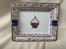 Decorative Items. Porcelain ashtray with coat of arms.Image - 2
